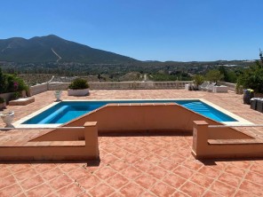 5 Bedroom Rural Country Villa with Pool in Alhaurin el Grande, Andalucia, Spain